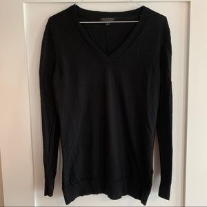 Banana Republic Washable Merino V-Neck Sweater
